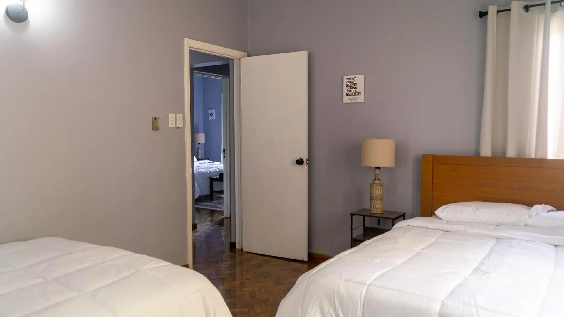 2,3 Or 4 Bd Townhouse Overlooking Kingston 0*,  Jamajka